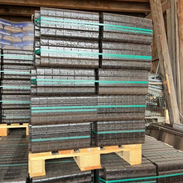 REKORD Braunkohlenbriketts – 1.000 kg Palette